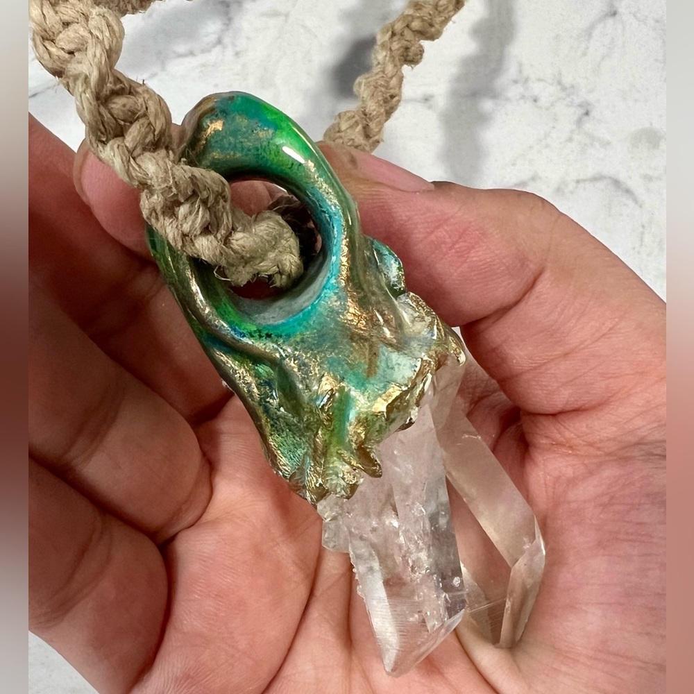 Crystal Necklace by Adina Mills. Authentic, handcrafted, OOAK wearable art - Picture 9 of 11